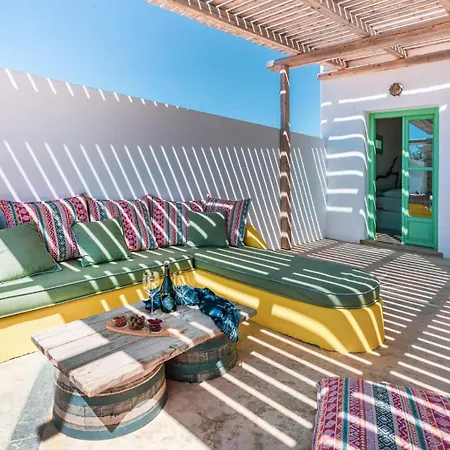 Ailouros Scenic Schoinoussa