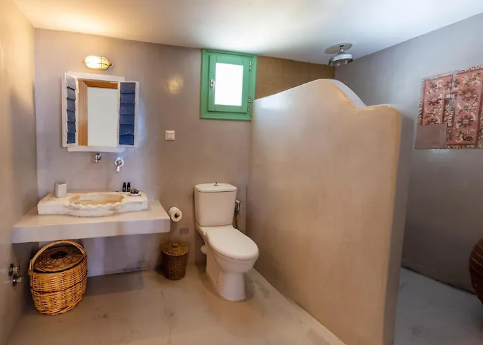 Ailouros Scenic Semesterbostad Schoinoussa