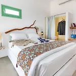Ailouros Scenic بيت للعطل *