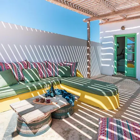 Ailouros Scenic Schoinoussa