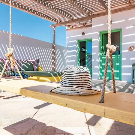 Ailouros Scenic Holiday home