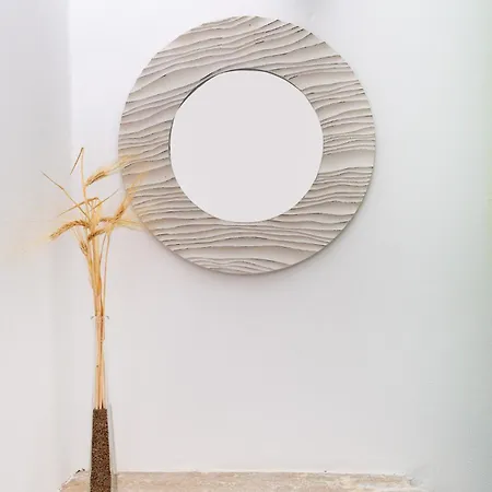 Ailouros Scenic * Schoinoussa