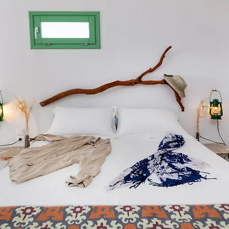 Ailouros Scenic Casa vacanze Schoinoussa