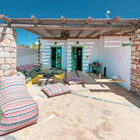 Ailouros Scenic Casa vacanze Schoinoussa