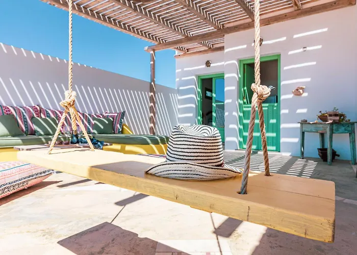 Ailouros Scenic 度假居