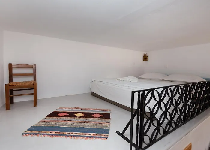 度假居 Ailouros Scenic *